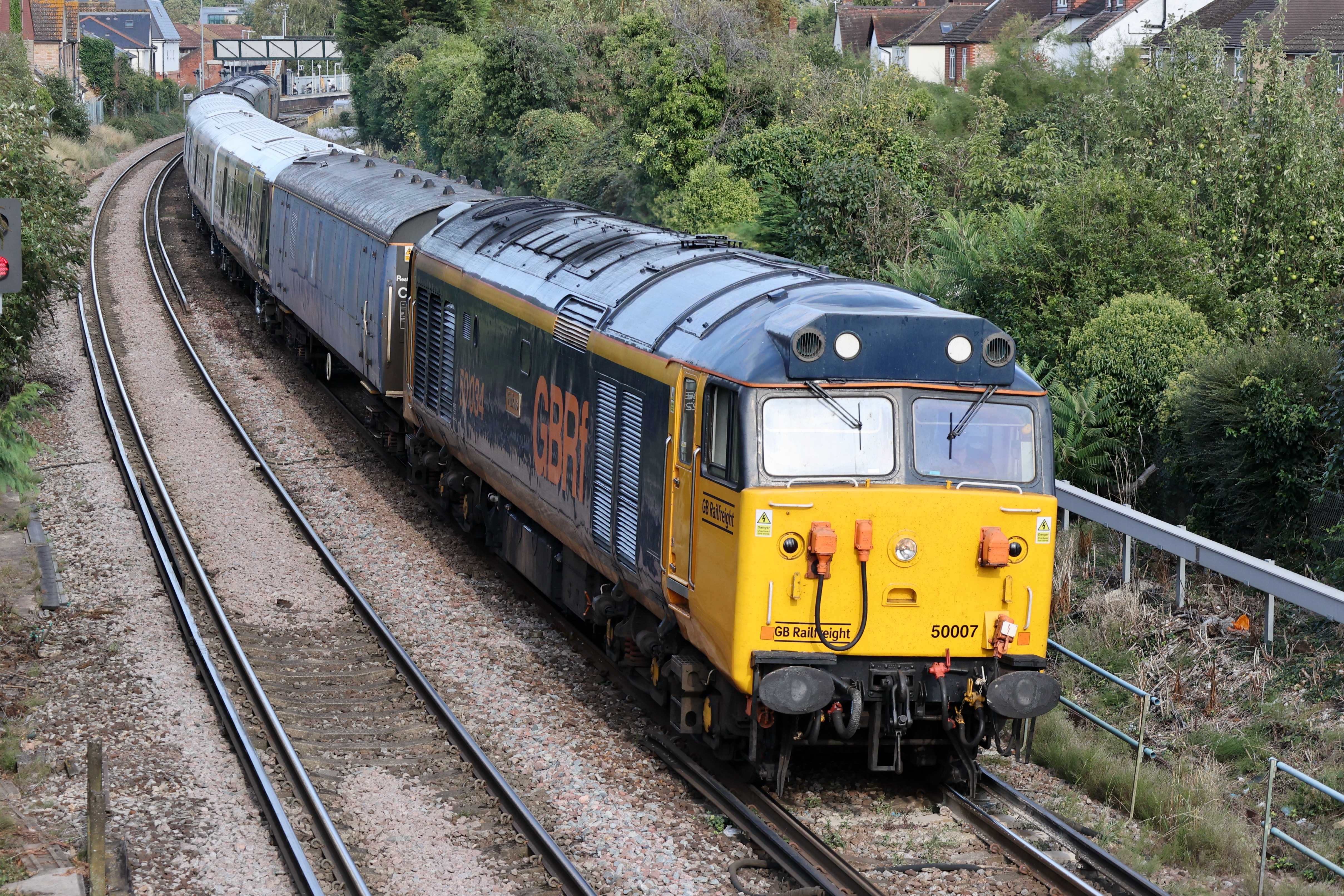 GBRf 50007 leading