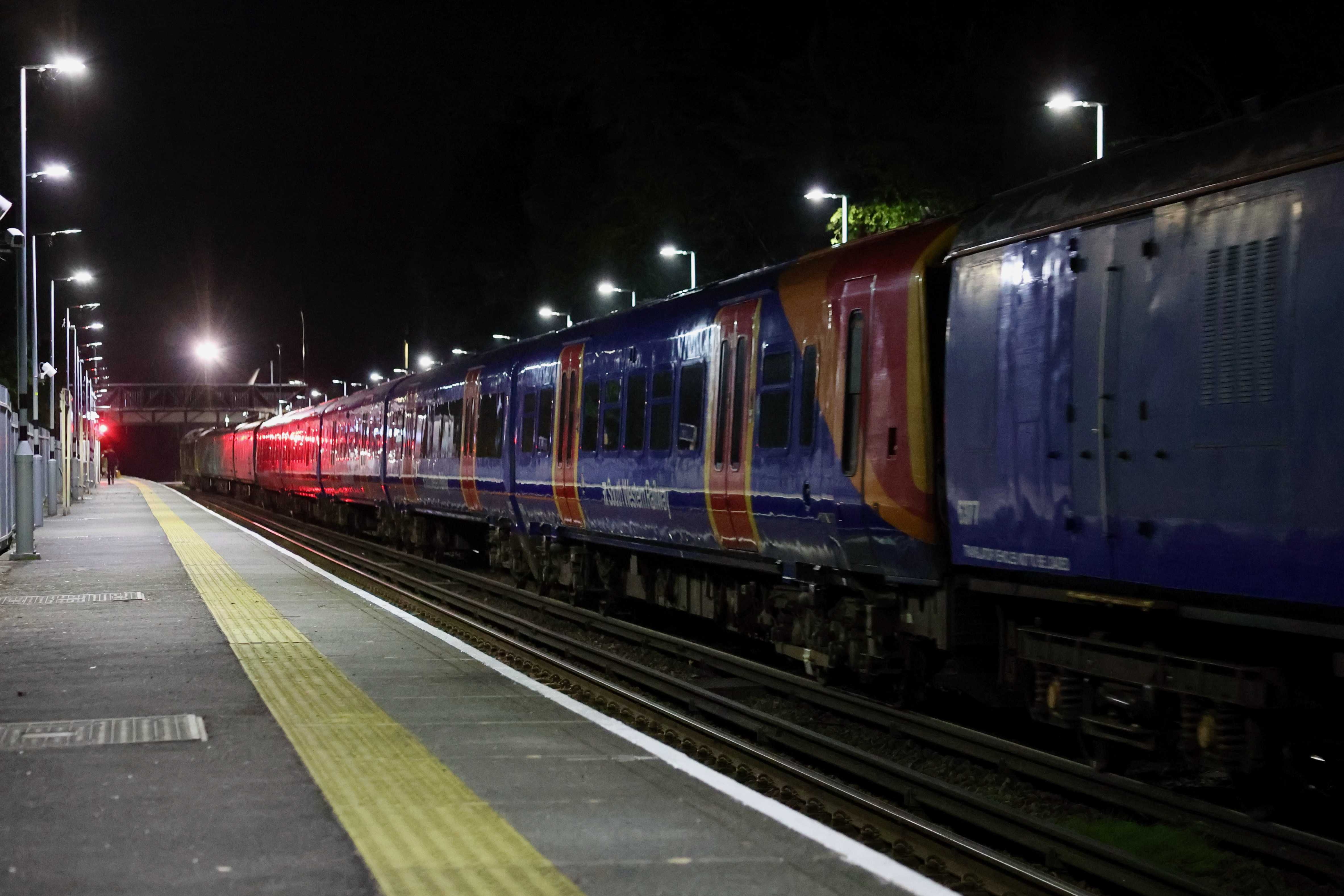 458428's leading cab