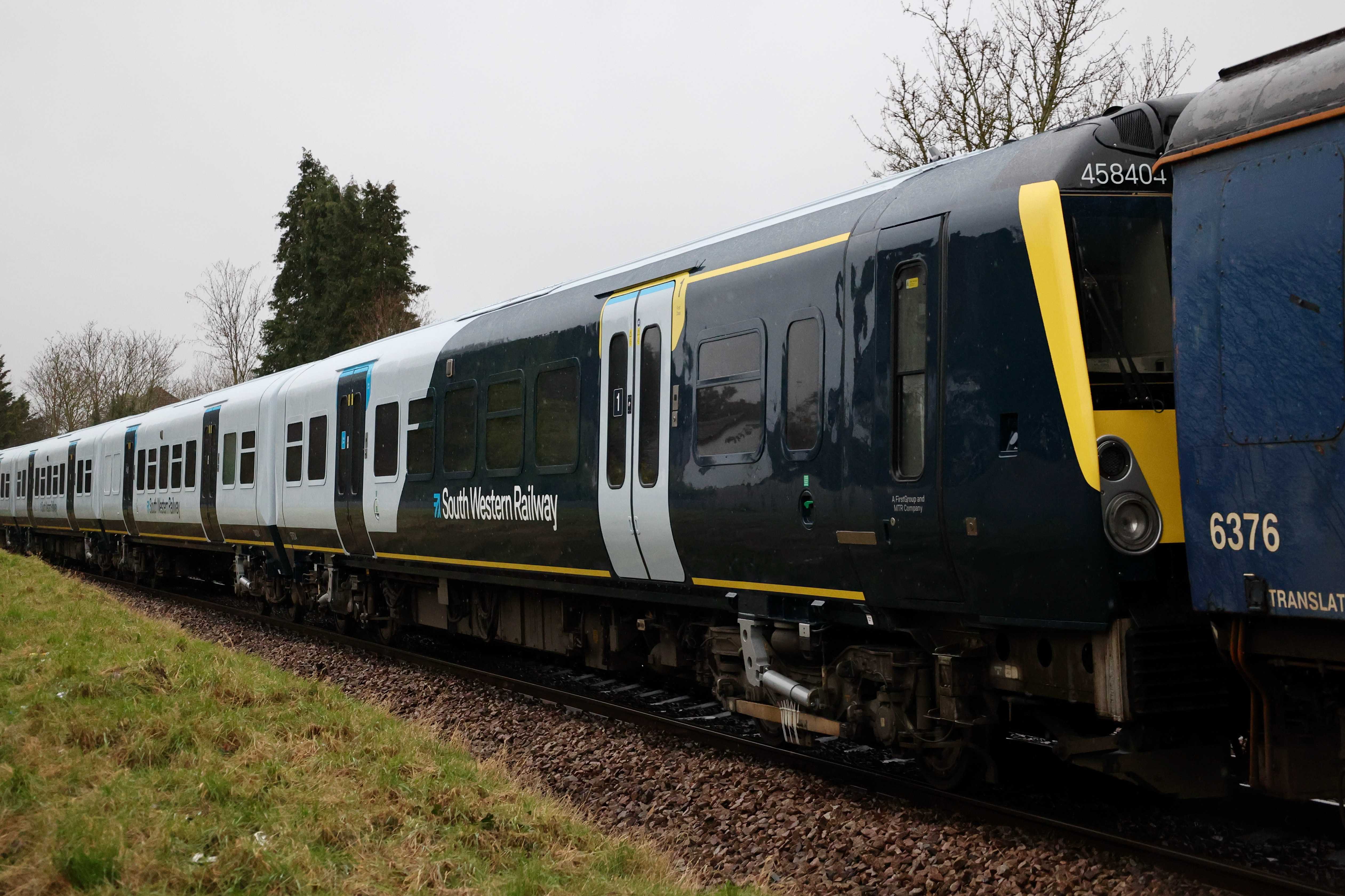 458404's trailing cab